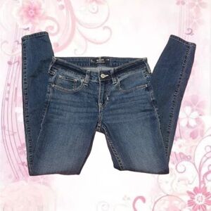 Hollister Low-Rise Dark Blue Super Skinny Jeans